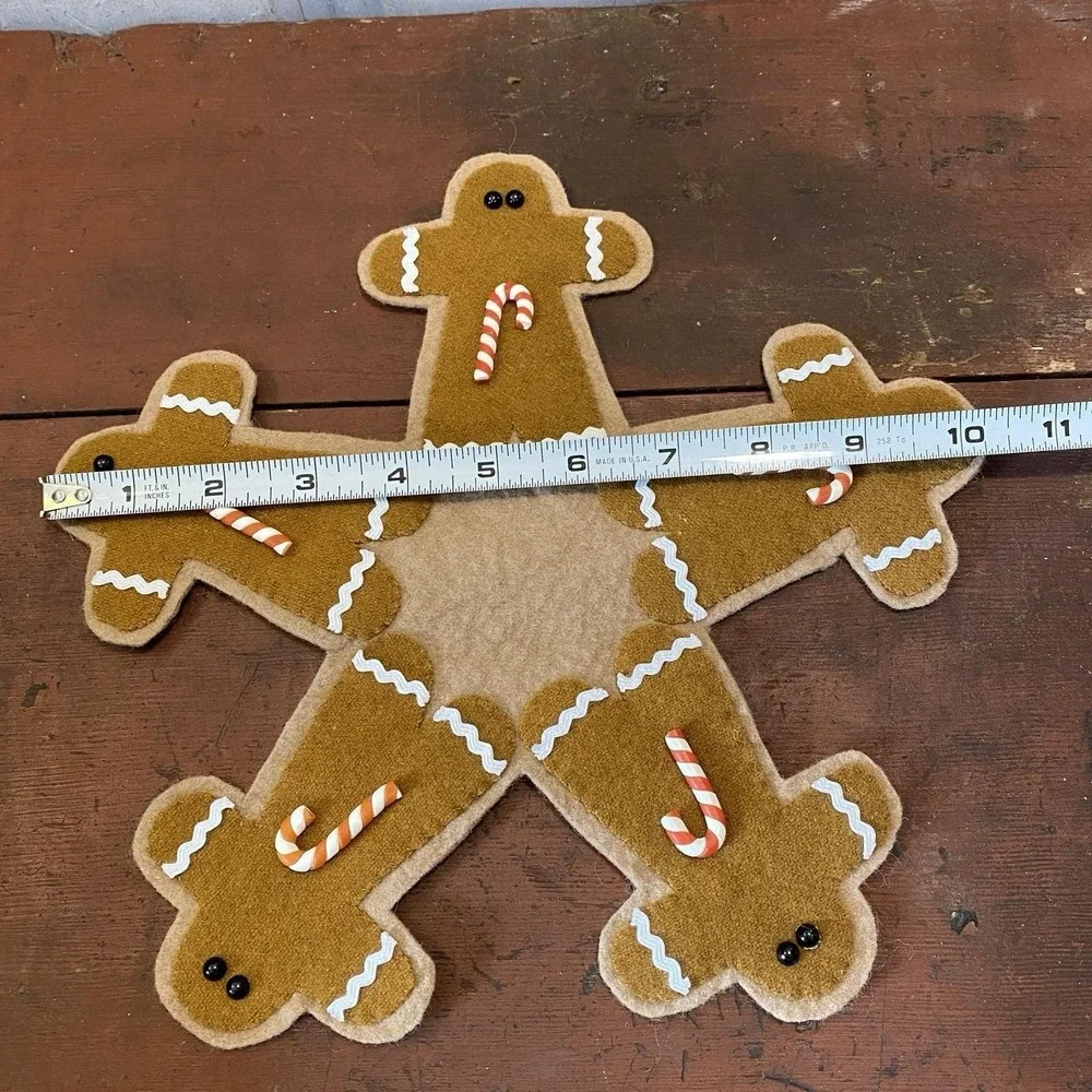 Primitive Christmas GINGERBREAD MAN STAR‎ Table Candle Mat 10.5